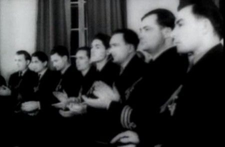 Вручение дипломов судоводителям в Рыбном техникуме 1960