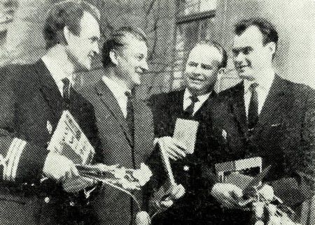 Логинов А., Ю. Плотников, В. Карулин, А. Ояла выпускники-заочники (слева направо) - 1965